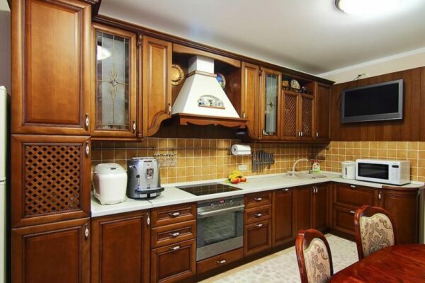 Solid Wood Kitchen Style Design Trends 2021