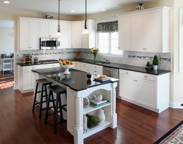 White kitchen black countertop trends 2021