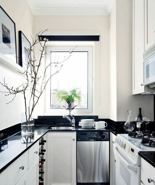 Read more about the article Kitchen trends 2025: White kitchen black countertop