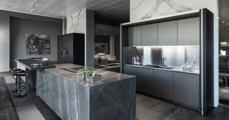 Modern kitchens in gray:  Trends for 2025